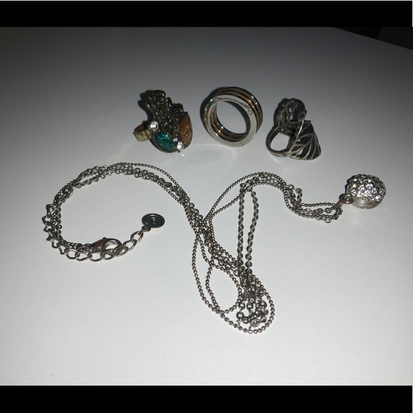 Jewelry Set - Picture 1 of 4